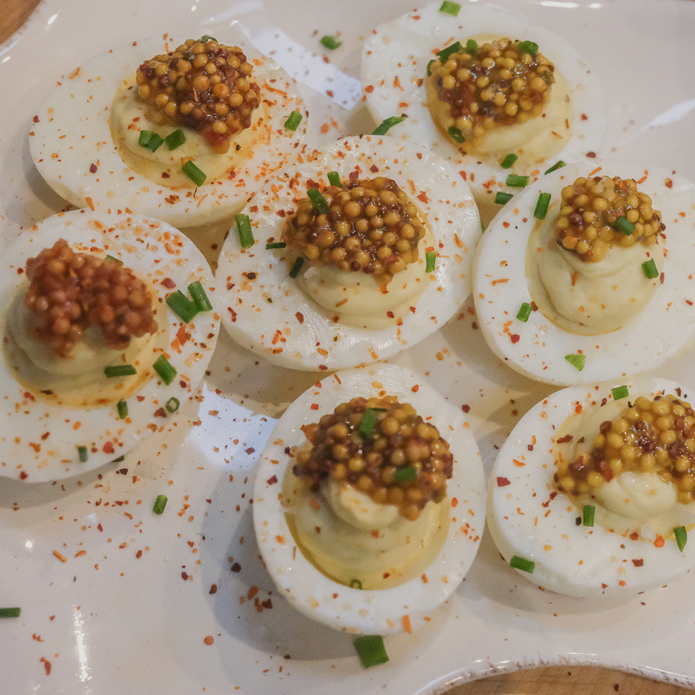 Deviled Eggs with POP 台湾麻豆传媒